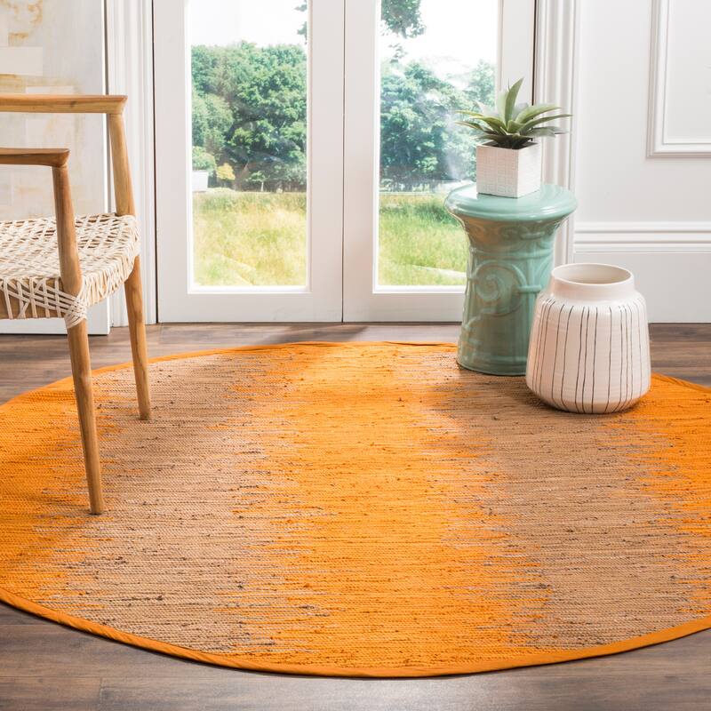 SAFAVIEH Handmade Flatweave Montauk Darcy Casual Cotton Rug - 6' Round - Orange