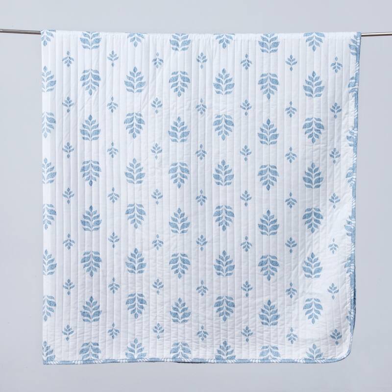 Luxurious Intricate French Floral Design Microfiber Quilt Set With Shams