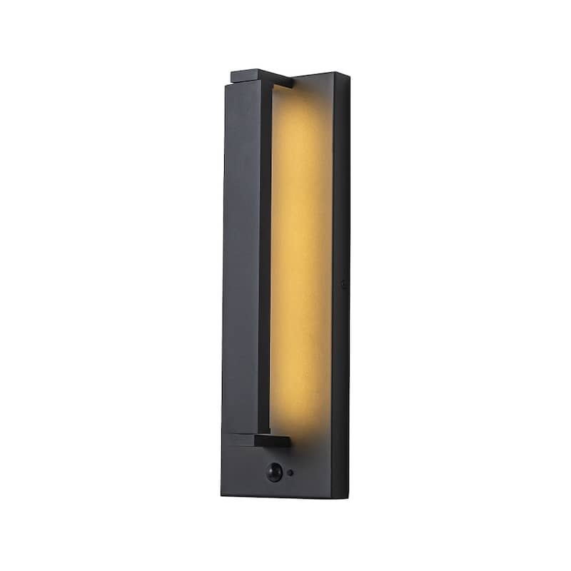 Modern Motion Sensor Outdoor Wall Light Integrated LED Wall Sconce Matte Black Iron Exterior Light Fixture for Porch Garage