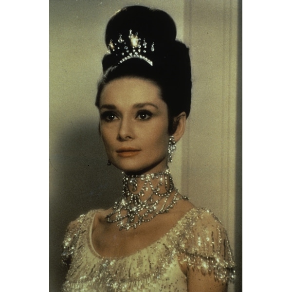 audrey hepburn necklace