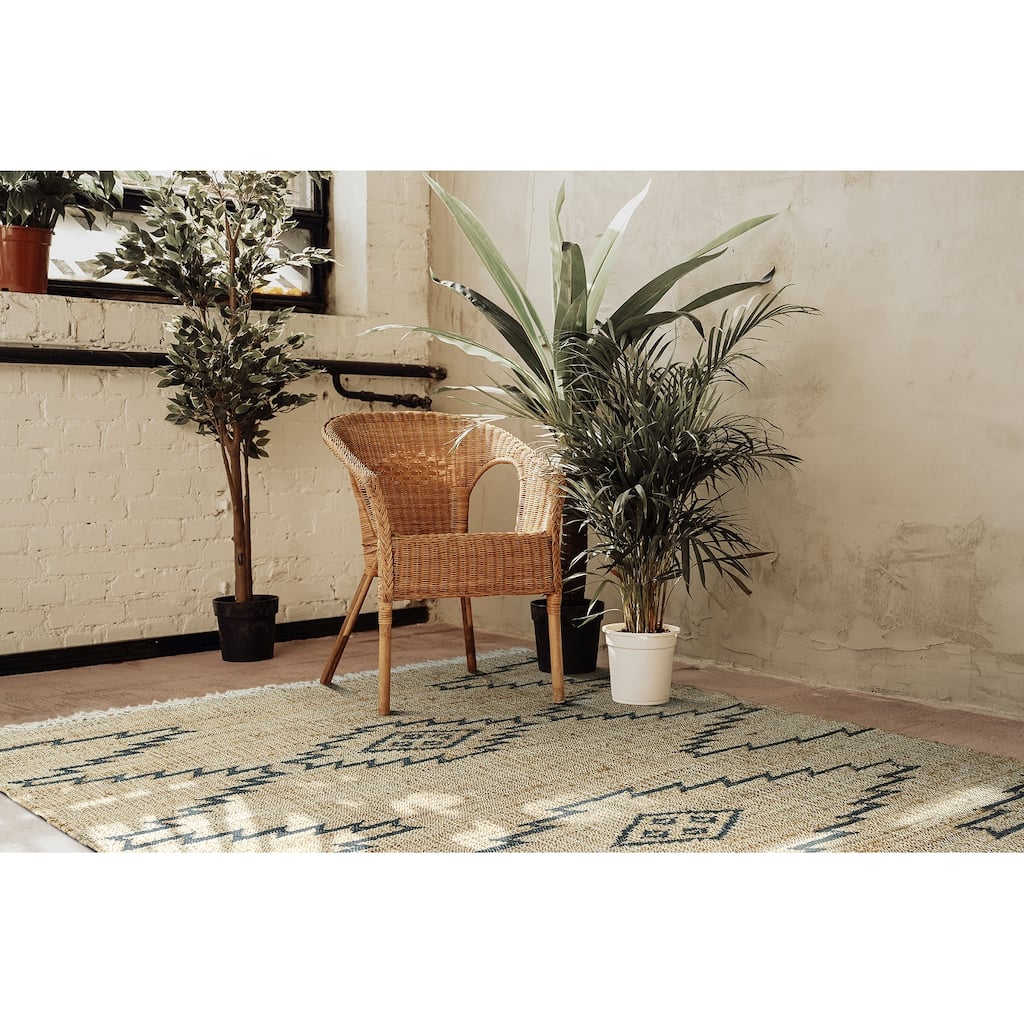 Natural Jute Black Hand-Made Indoor Area Rug