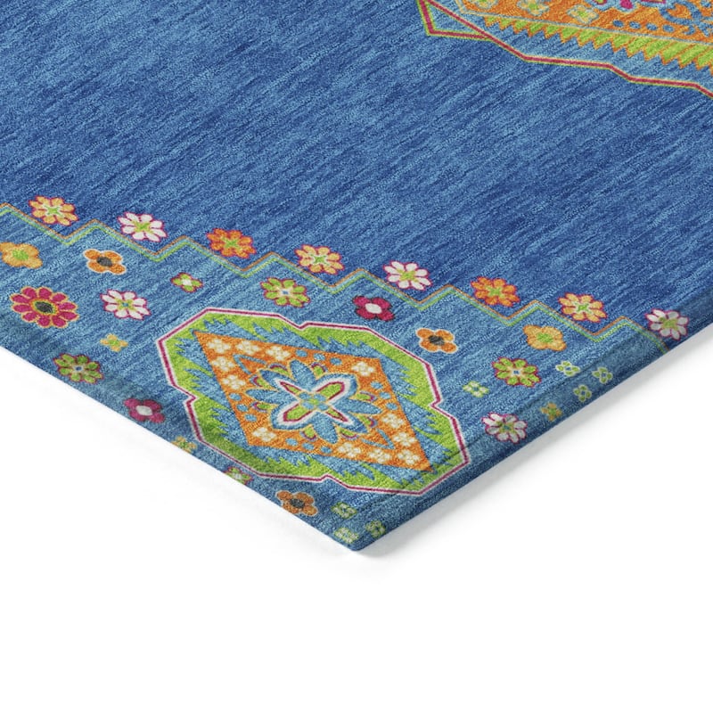 HomeRoots Oriental Traditional Rectangle Outdoor Rug