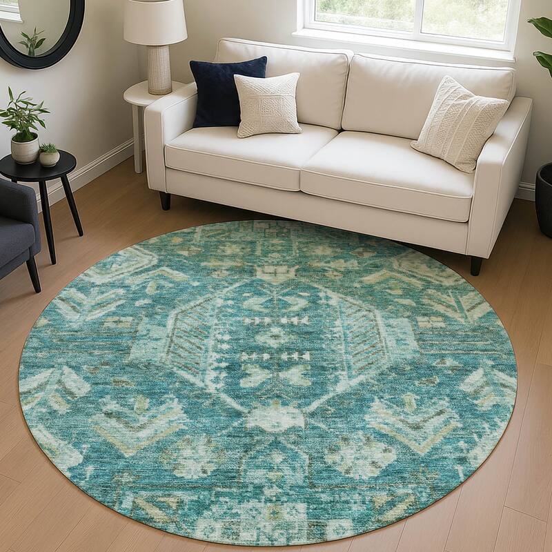 Machine Washable Indoor/ Outdoor Boho Traditional Chantille Rug