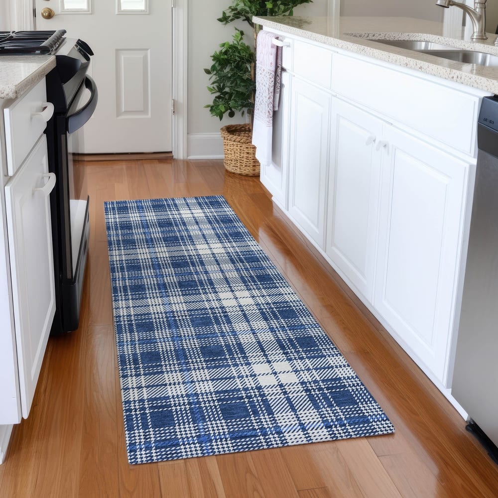 Machine Washable Indoor/ Outdoor Plaid Chantille Rug