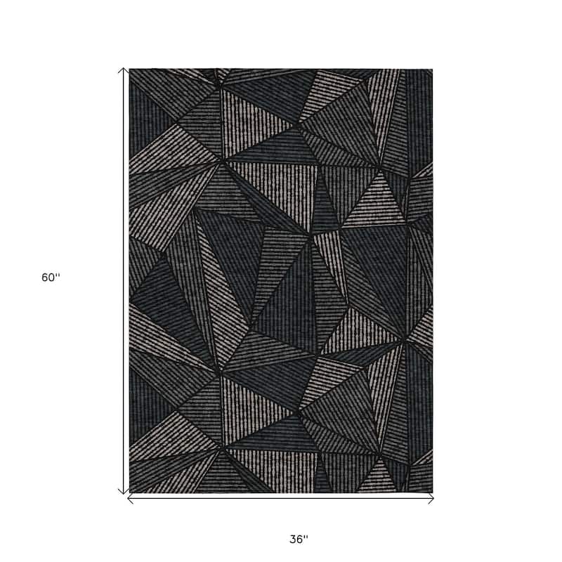 HomeRoots Geometric Transitional Rectangle Outdoor Rug