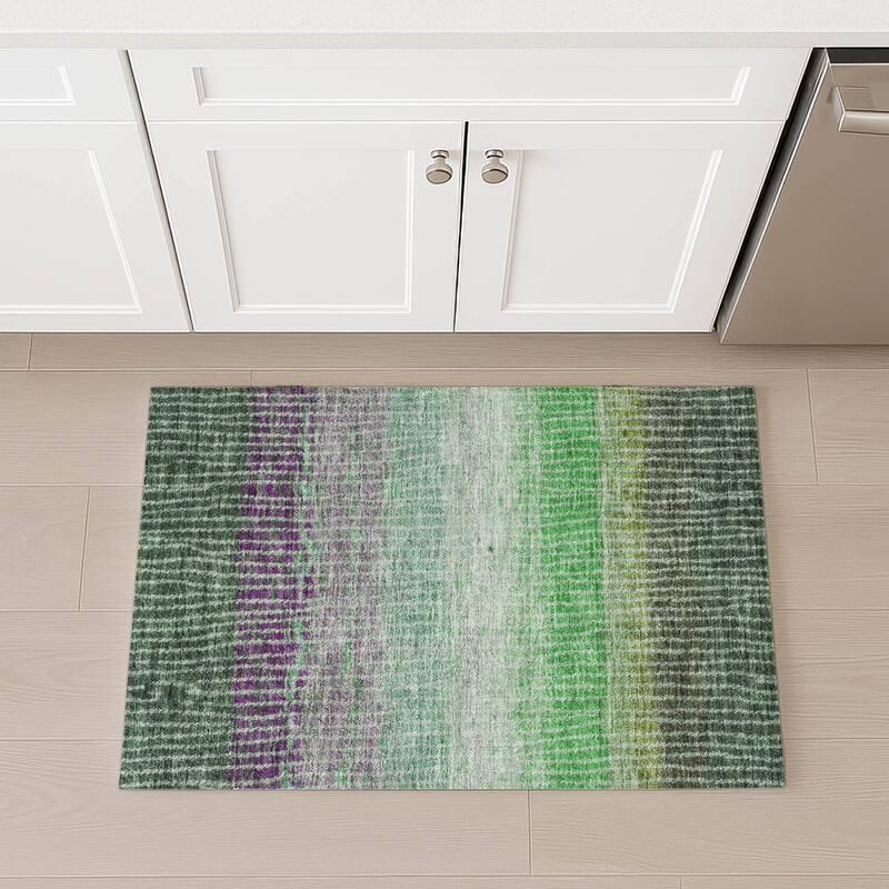 Machine Washable Indoor/ Outdoor Contemporary Stripes Chantille Rug