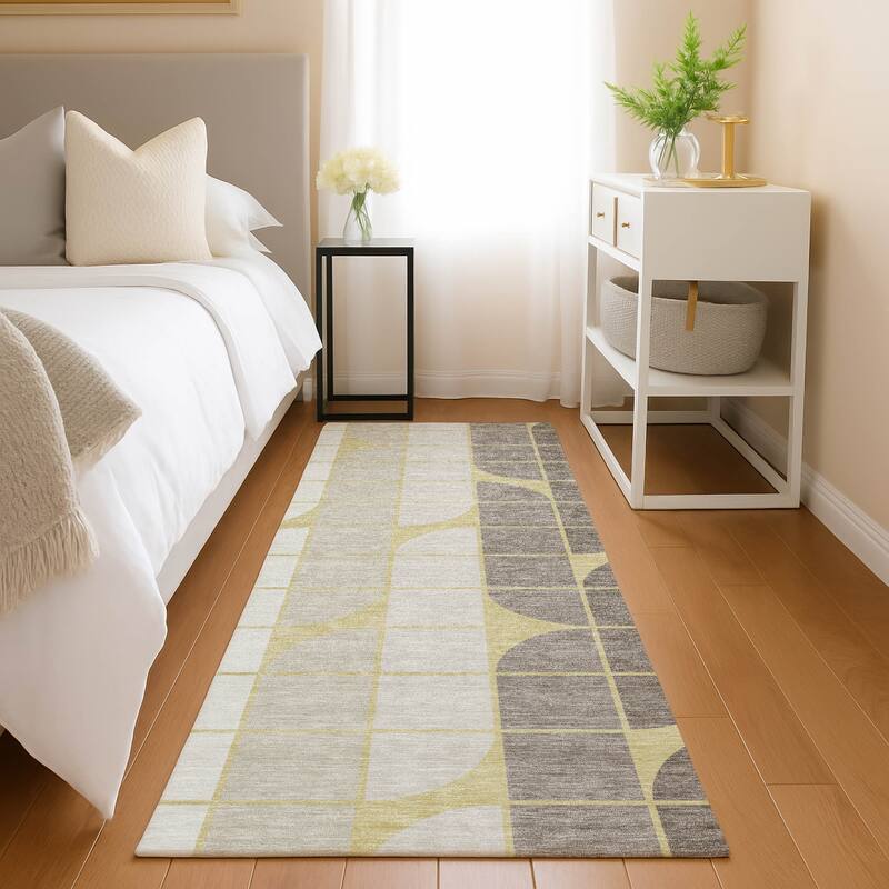 Machine Washable Indoor/ Outdoor Modern Finch Chantille Rug