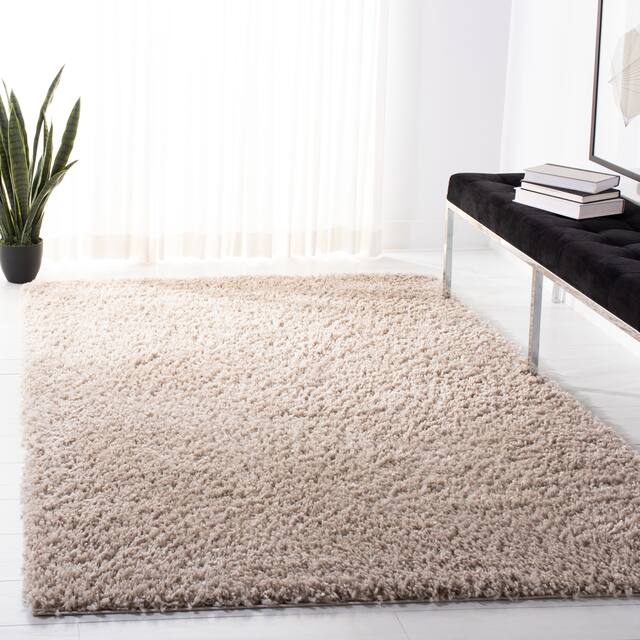 SAFAVIEH August Shag Veroana Solid 1.5-inch Thick Rug - 3' x 5' - Beige