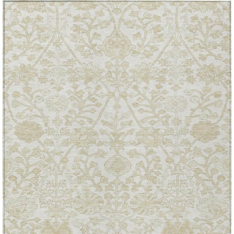 HomeRoots Floral Traditional Rectangle Outdoor Rug