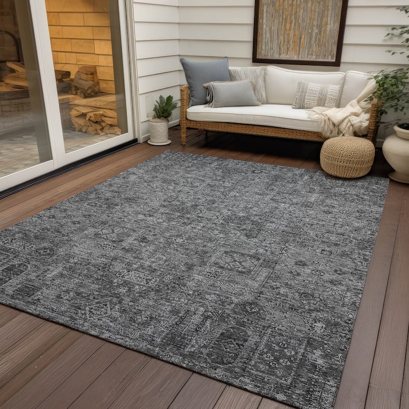 Machine Washable Indoor/ Outdoor Chantille Vintage Traditional Rug