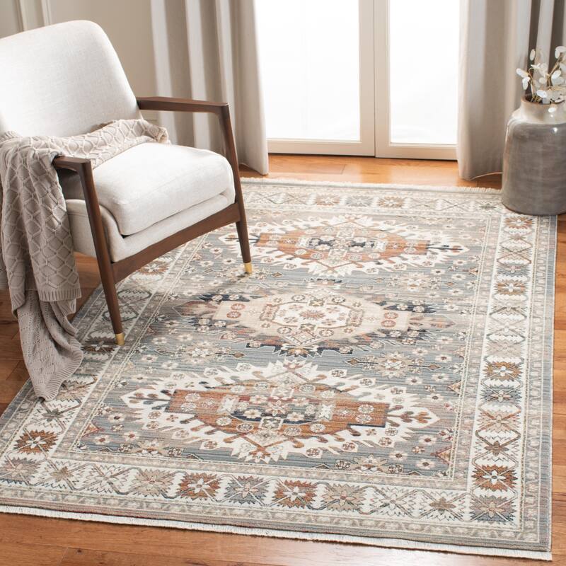 SAFAVIEH Herat Gaylene Traditional Distressed Rug - 4' x 6' - Grey/Cream