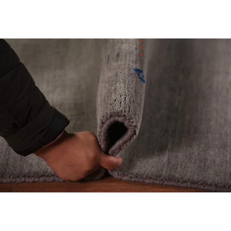 Tribal Gabbeh Oriental Area Rug Hand-Knotted Grey Wool Carpet - 5'9" x 7'11"