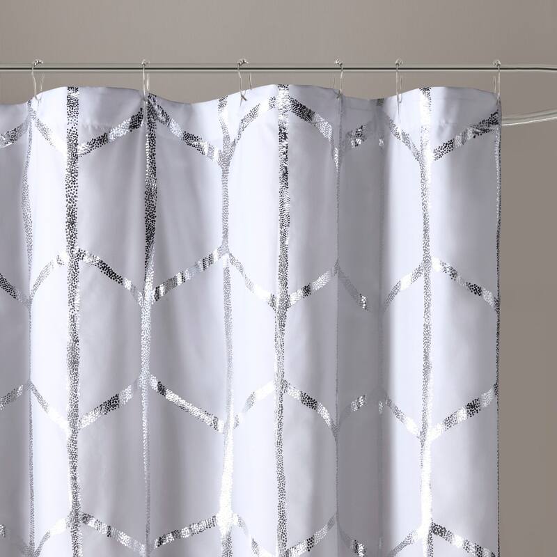 Intelligent Design Khloe Geometric Metallic Printed Shower Curtain