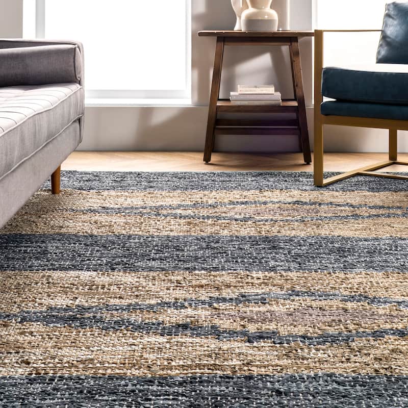 Nuloom Farren Hand Woven Diamond Leather Area Rug