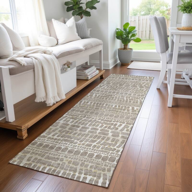Machine Washable Indoor/ Outdoor Modern Winfield Chantille Rug
