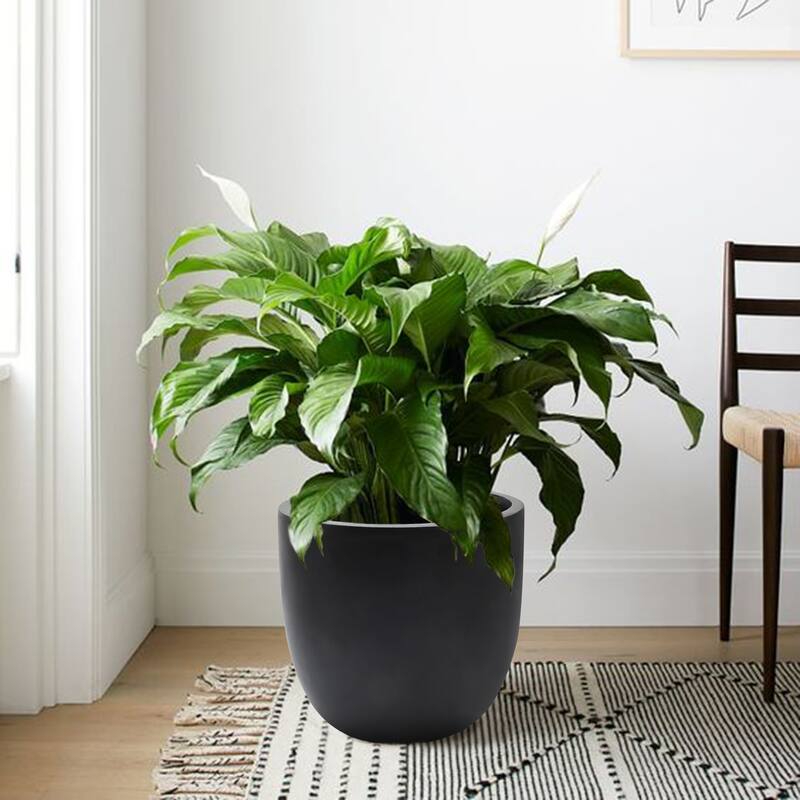 Tapered Round MgO Planter, Indoor and Outdoor - MEDIUM - Black