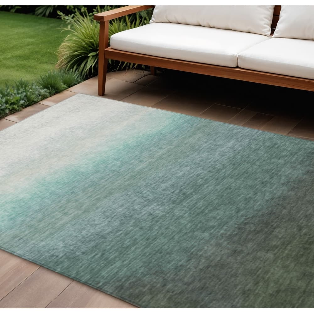 HomeRoots Ombre Transitional Rectangle Outdoor Rug