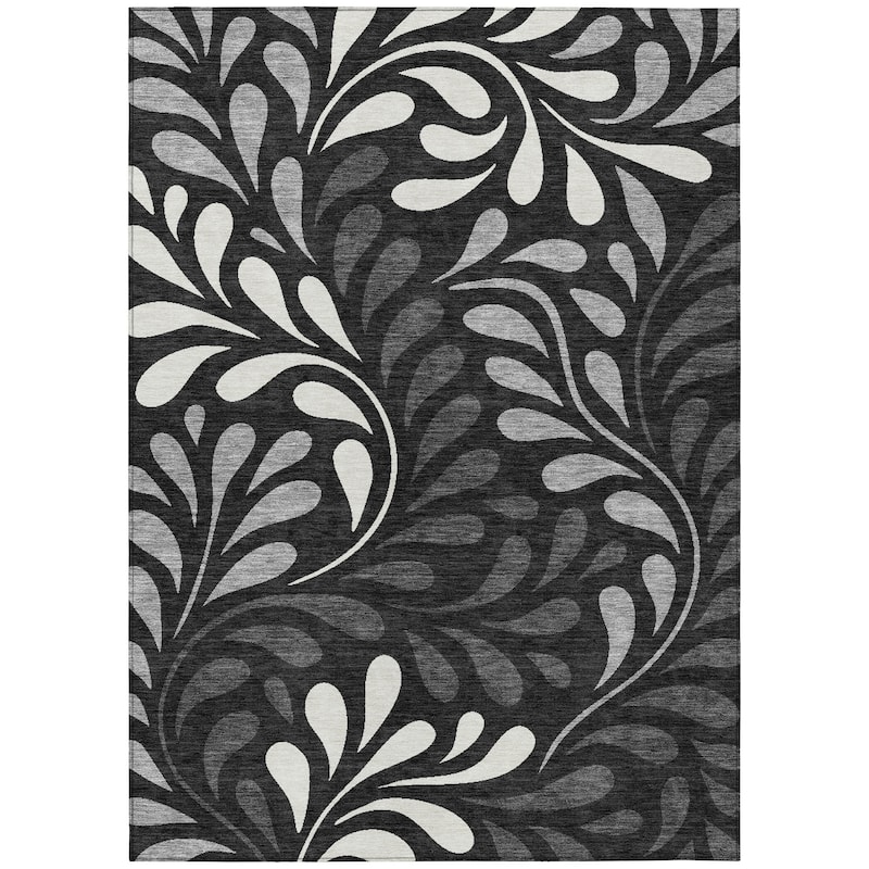 Machine Washable Indoor/ Outdoor Floral Arabesque Chantille Rug