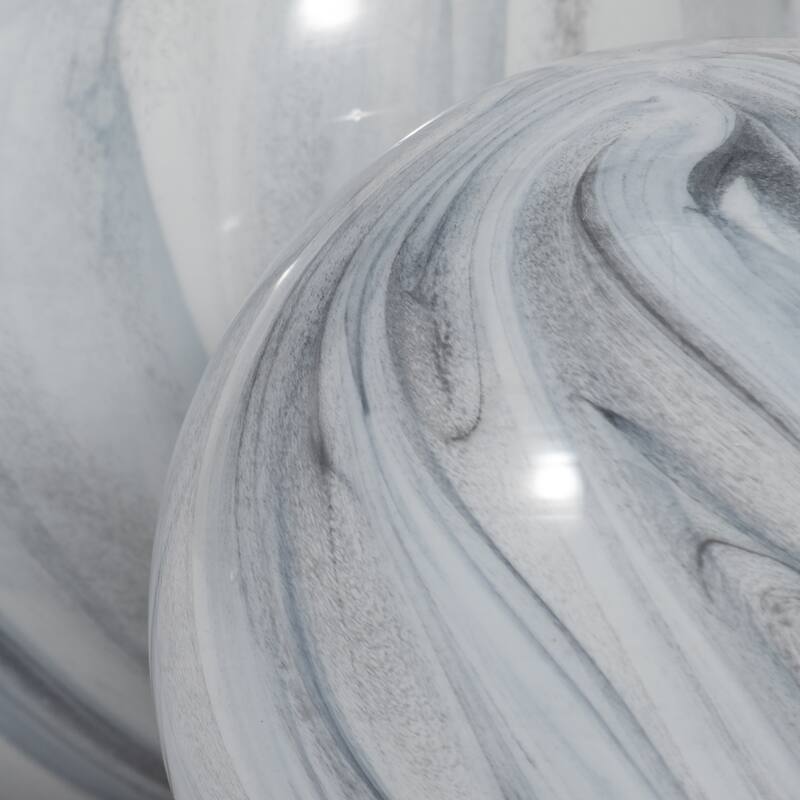 Sagebrook Home 5/6" Glass Orbs - A Timeless Addition to Home Decor Essentials, Set of 2 - 6" x 6" x 6"