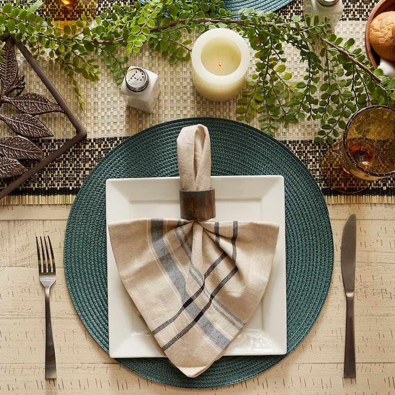 DII White Round PP Woven Placemat Set of 6