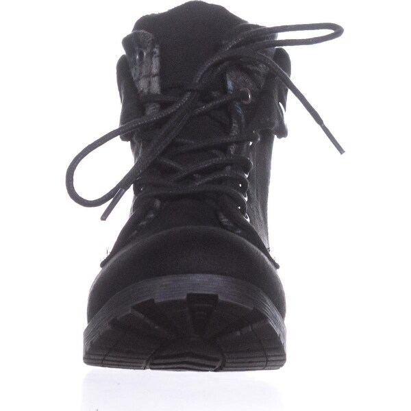 black fashion hiking boots