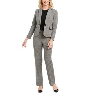 Women’s Suits and Blazers