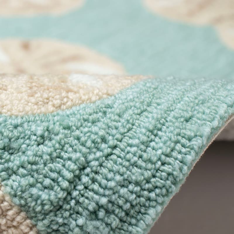 Liora Manne Capri Sea Biscuit Indoor/Outdoor Area Rug Seafoam 1'8" x 2'6"