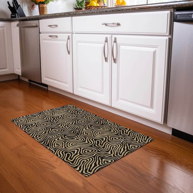 Machine Washable Indoor/ Outdoor Modern Trance Chantille Rug - Black - 1'8" x 2'6"