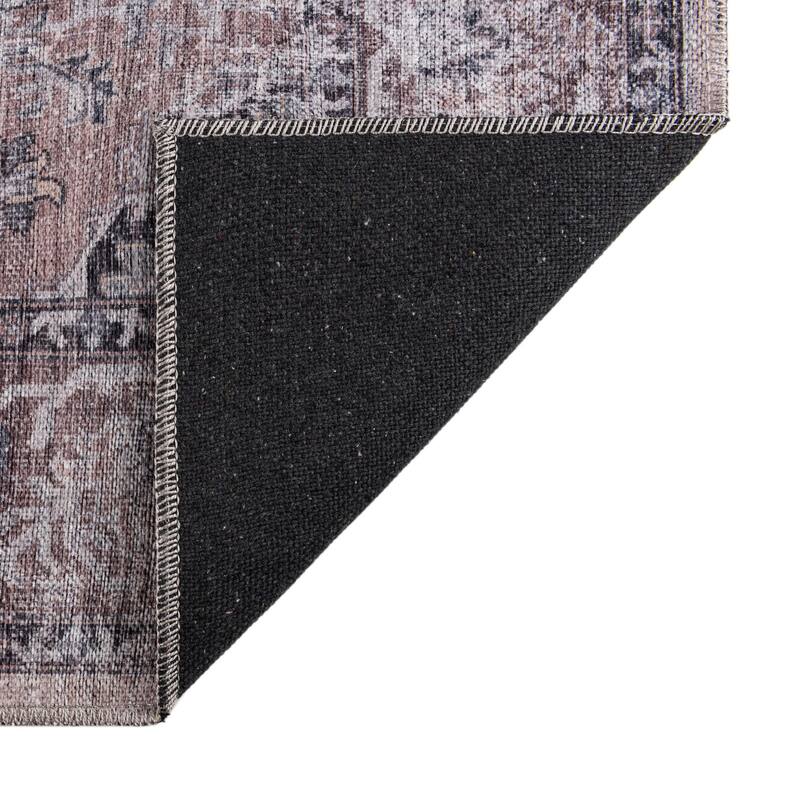 Traditional Shara Collection Area Rug