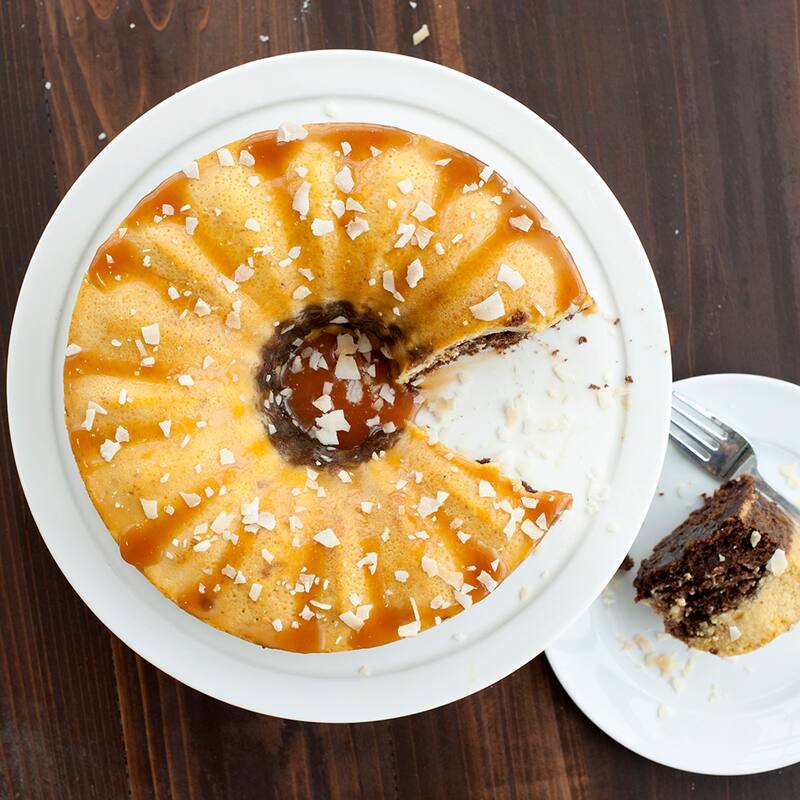 Nordic Ware Bundt Fancy Springform Pan with 2 Bottoms, 9 Inch