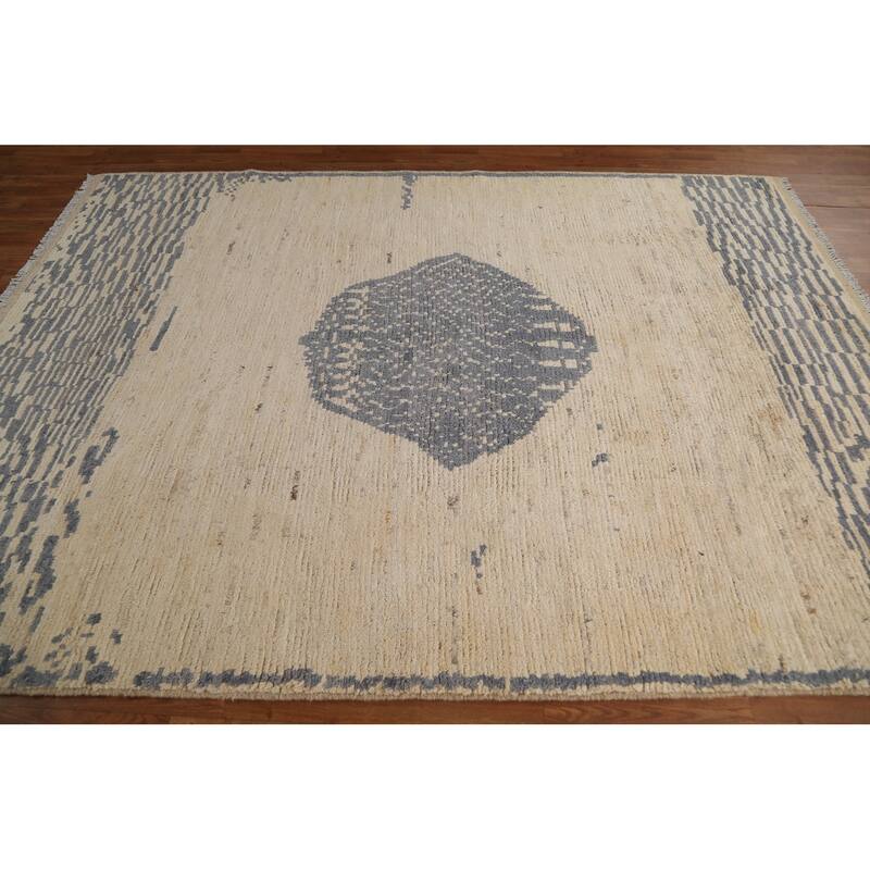 Hand Knotted Oriental 100% Wool Carpet Tribal Tribal Beige & Ivories Moroccan Area Rug - 9' 0'' X 6' 5''