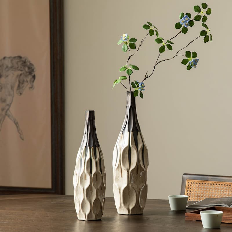 Glitzhome Contemporary Two-tone Color with Geometric Faceted Ceramic Table Vases 2-piece Set