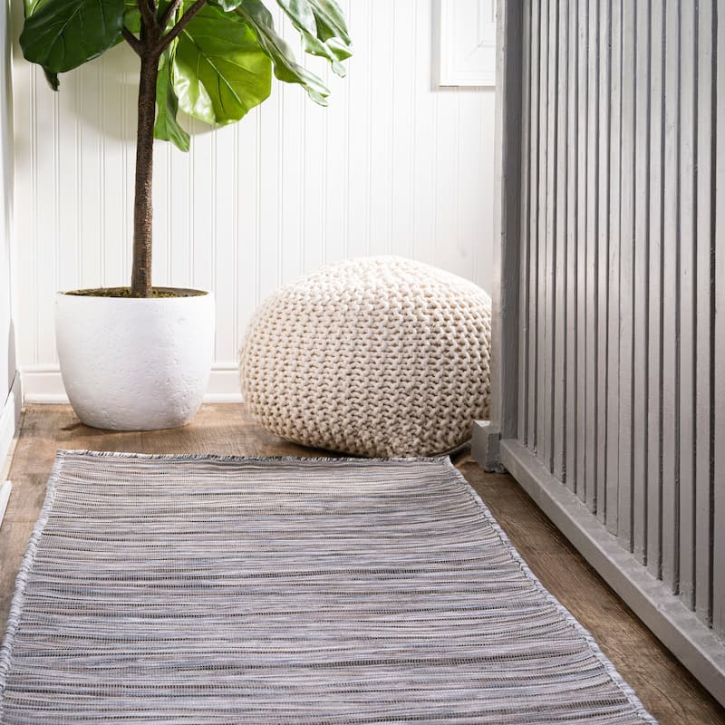JONATHAN Y Finn Modern Farmhouse Pinstripe Area Rug