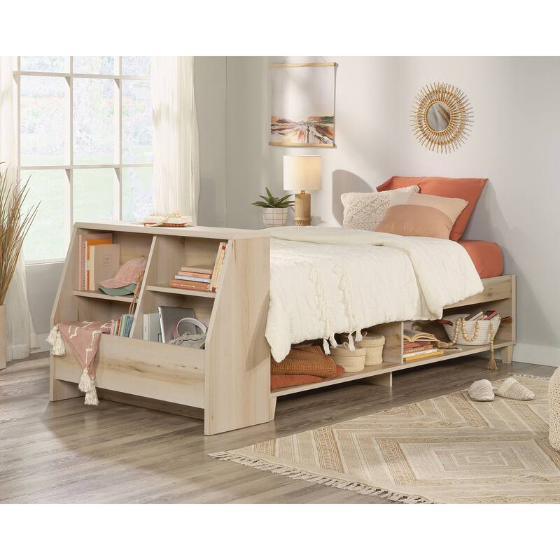 Willow Place Footboard/bookcase