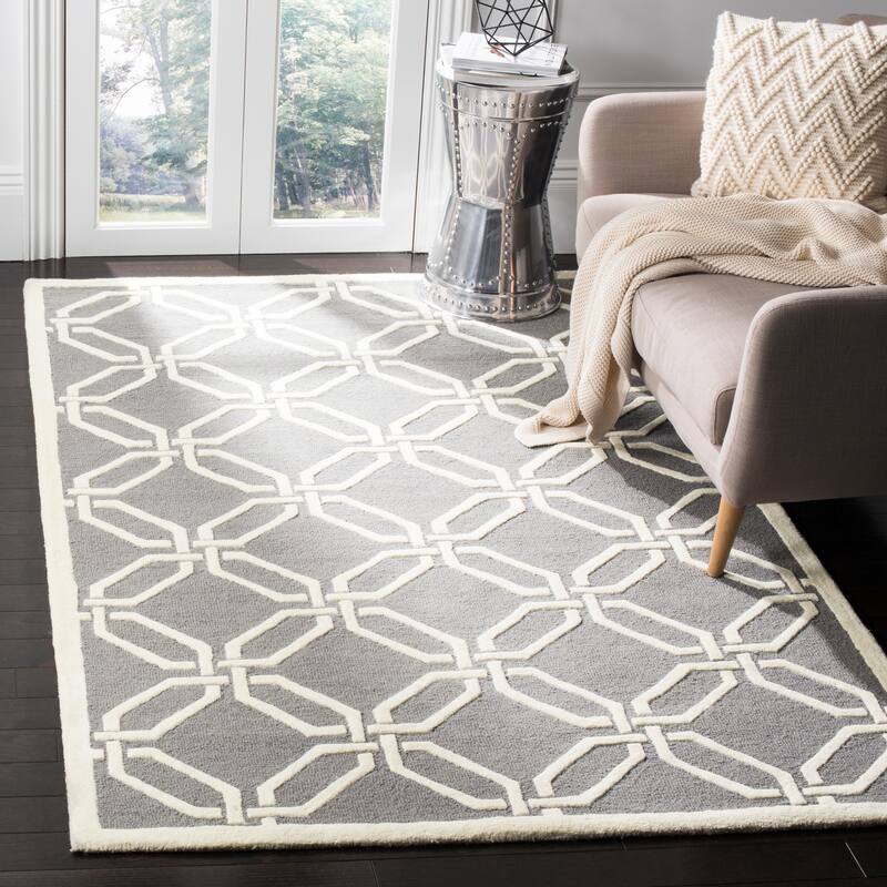 SAFAVIEH Handmade Cambridge Nhung Modern Moroccan Wool Rug - 5' x 8' - Dark Grey/Ivory