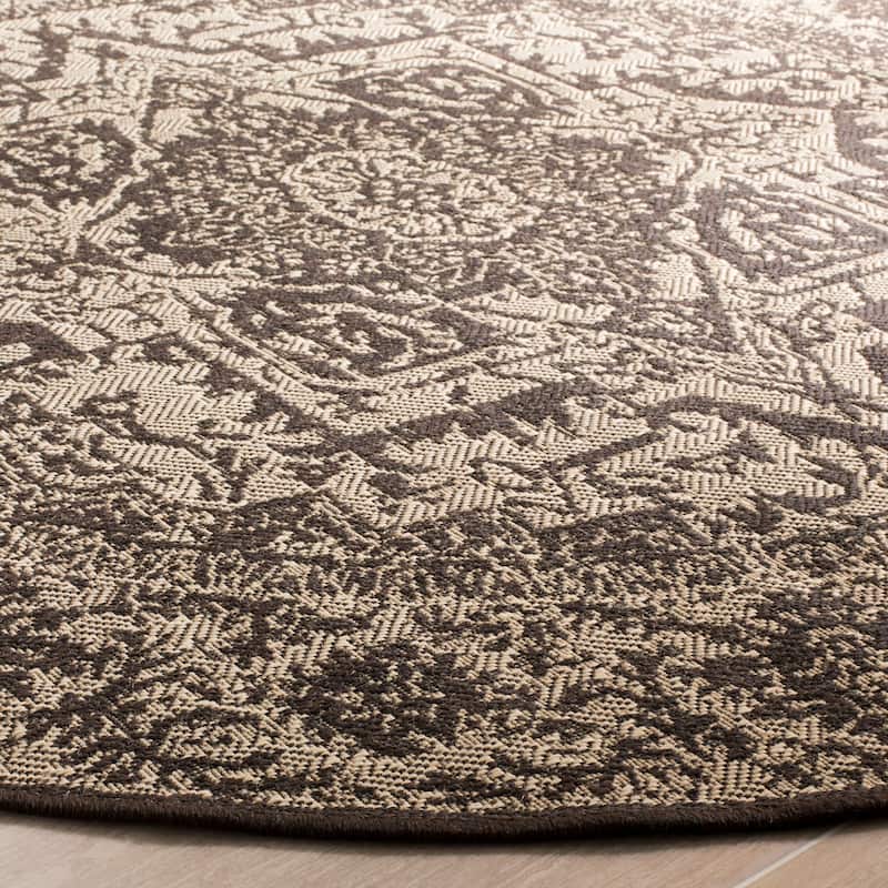SAFAVIEH Linden Rick Indoor/ Outdoor Patio Backyard Rug