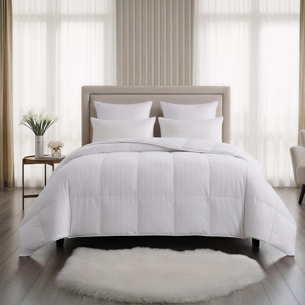 Hotel Grand White Siberian Down 500 Thread Count All-season Comforter