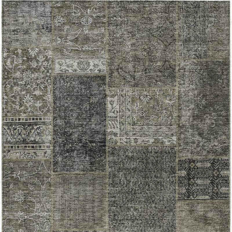 HomeRoots Patchwork Transitional Rectangle Outdoor Rug