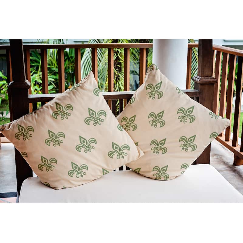 Fleur de Lis Indoor/Outdoor Throw Pillow