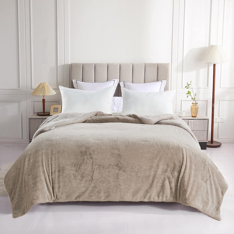 Home Soft Things Solid FauxFur Sherpa Bed blanket