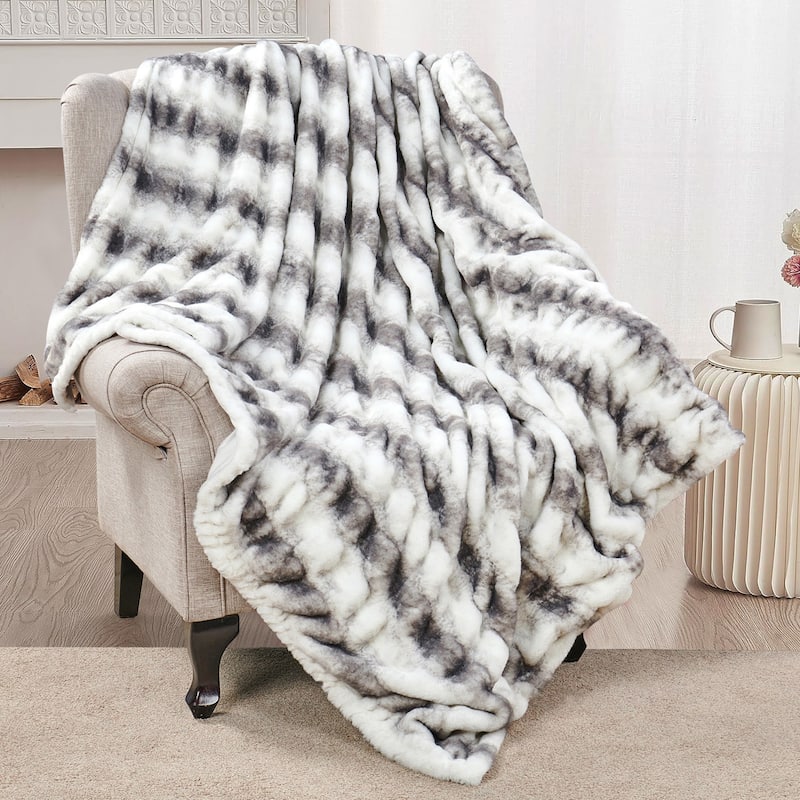 Decorative Soft FauxFur Shar Pei Throw