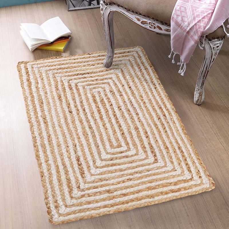 Superior Braided Jute Reversible Indoor Outdoor Area Rug - 4' x 6' - Ivory