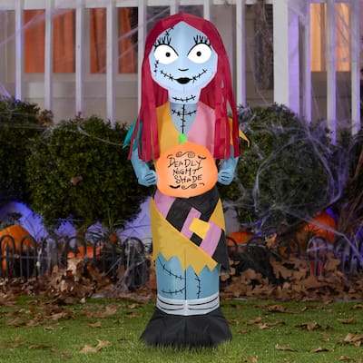 Airblown-Sally w/Pumpkin-Disney
