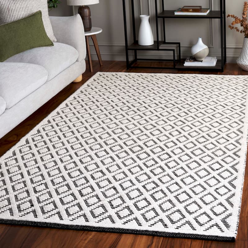 SAFAVIEH Handmade Vermont Latrice Wool Rug - 4' x 6' - Ivory/Black