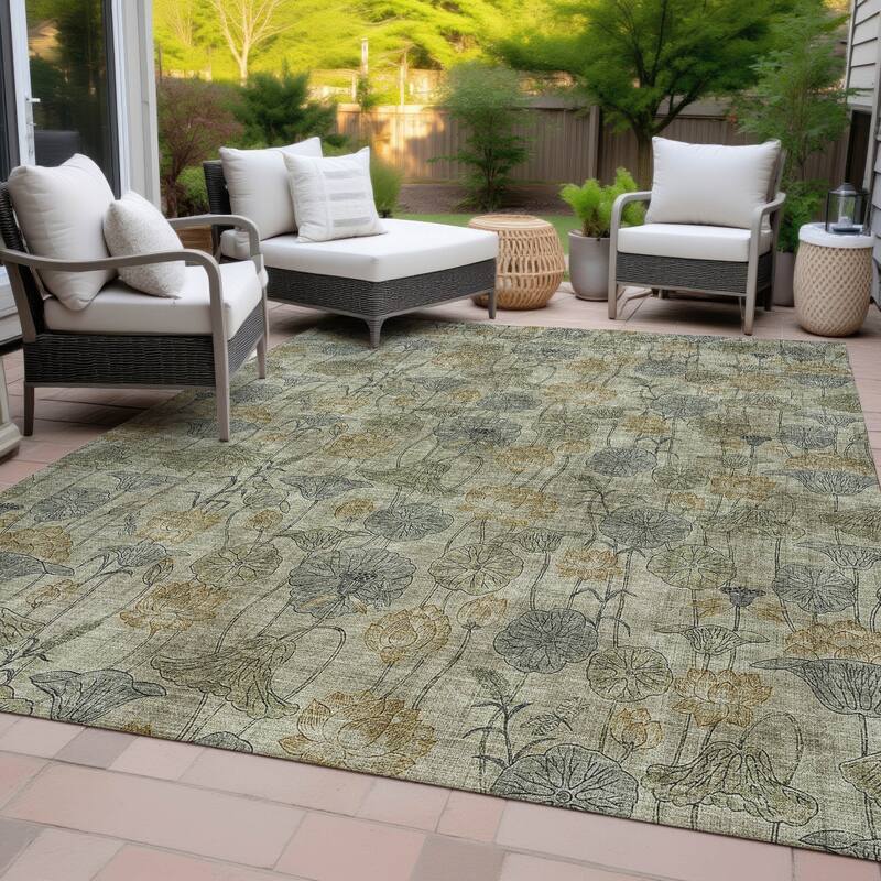 Machine Washable Indoor/Outdoor Modern Floral Chantille Rug