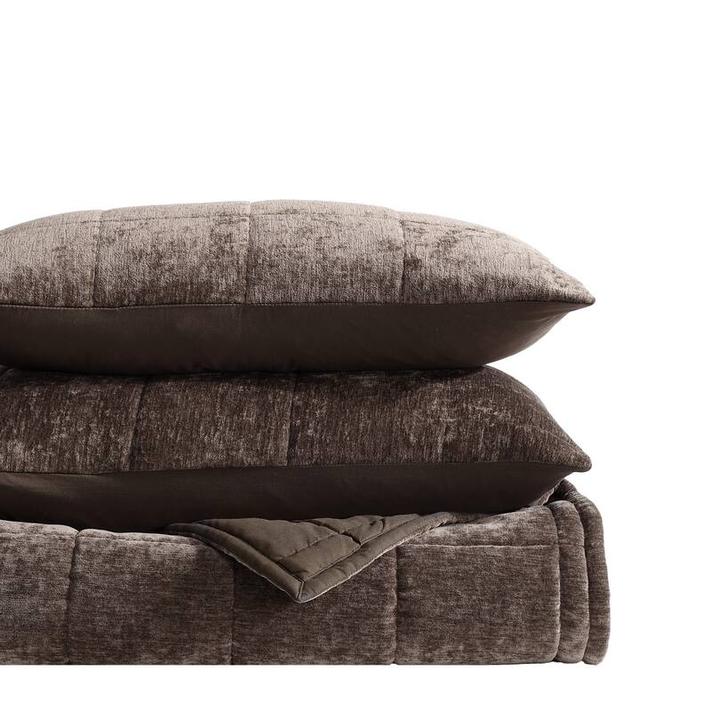 Vera Wang Chenille Box Solid 3 Piece Quilt Set