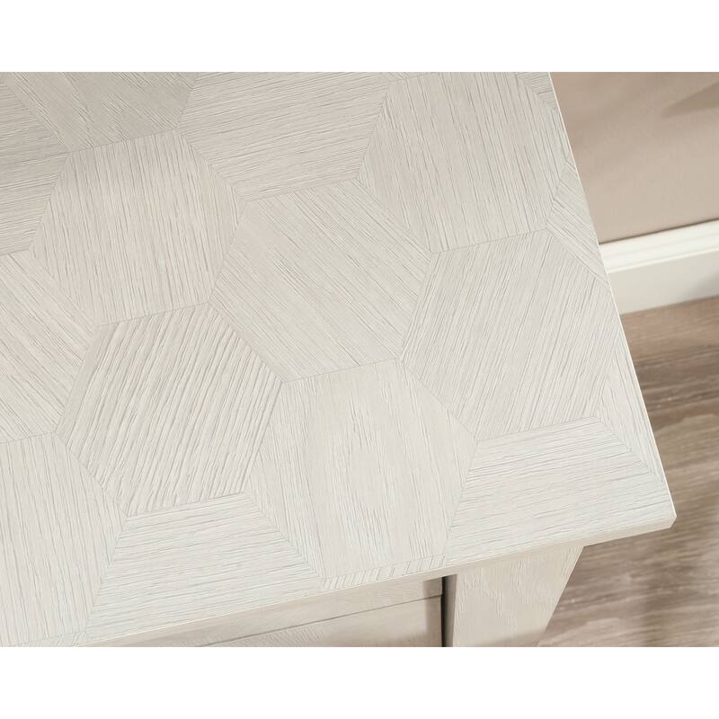 Larkin Ledge 4-Drawer Chest Go