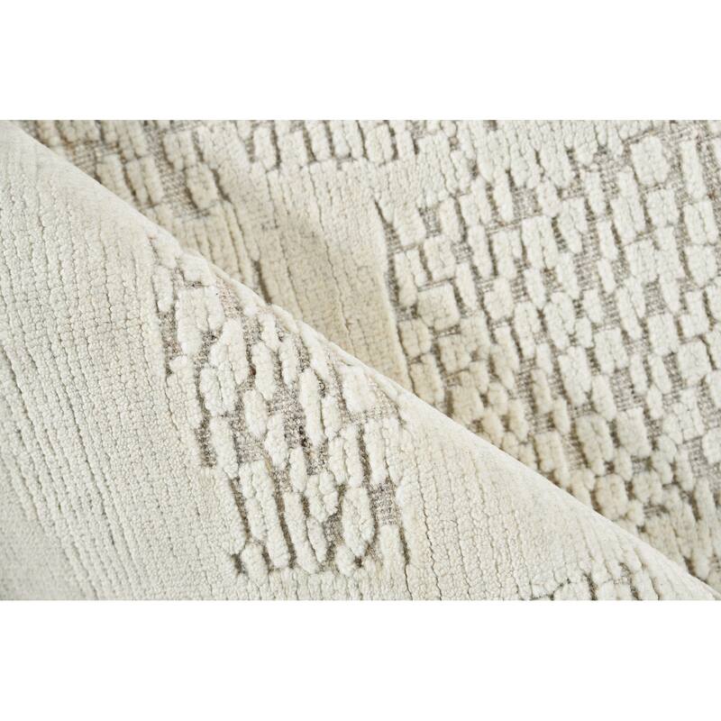 Exquisite Rugs Calexico Handmade Handwoven New Zealand Wool Ivory/Beige Area Rug