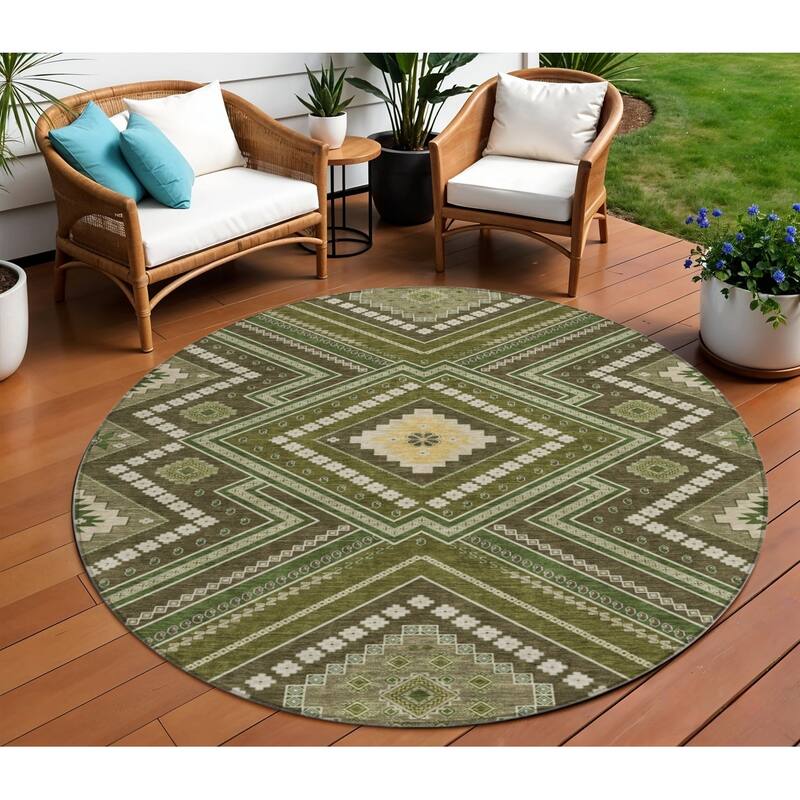 HomeRoots Tribal Transitional Rectangle Outdoor Rug - 8' Round