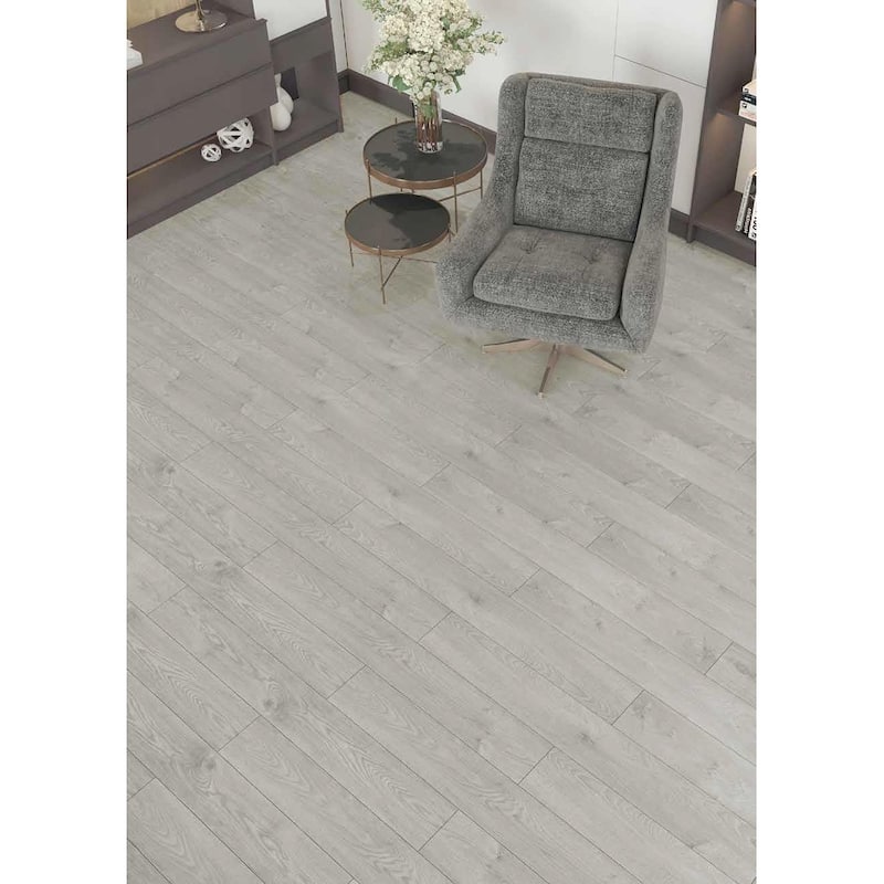 SAFAVIEH Parquet Flooring Effect Everest High-Density Engineered Wood Planks - Washed Grey (8-pcs) - 191X1200mm
